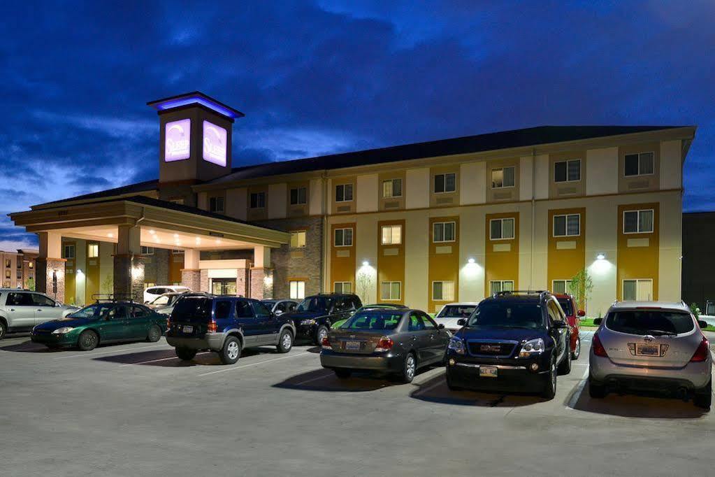 Sleep Inn & Suites Fargo Medical Center Exterior foto